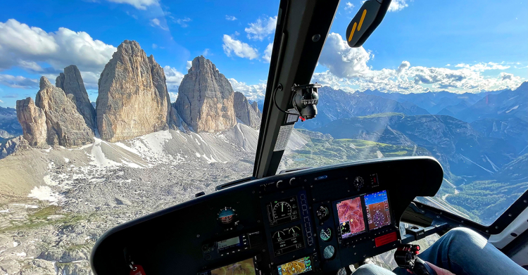 Rundflug durch die Dolomiten