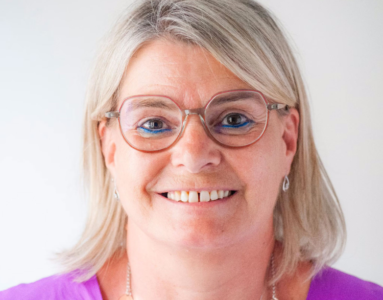 „Ich möchte einmal auch ,NEIN‘ sagen können.“
Sieglinde Aberham Signori