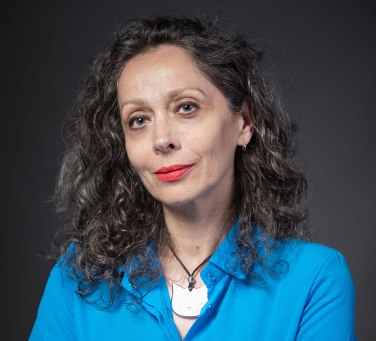 Piera Ventre, vincitrice del Premio Letterario Internazionale Merano-Europa: “È da molti anni che non mi sento più a casa in nessun luogo.”