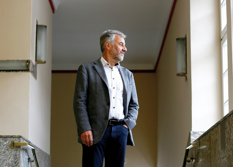 Alter und neuer Meraner Bürgermeister Paul Rösch: 25 Tage Zeit, um den gordischen Knoten zu lösen und eine Regierung zu bilden. Paul Rösch