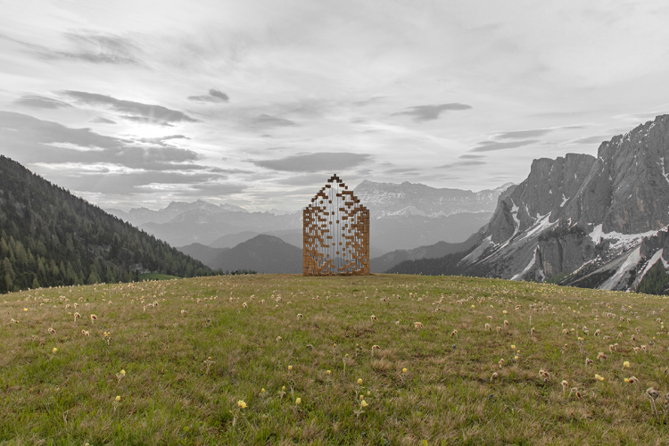 KUNSTBIENNALE SMACH