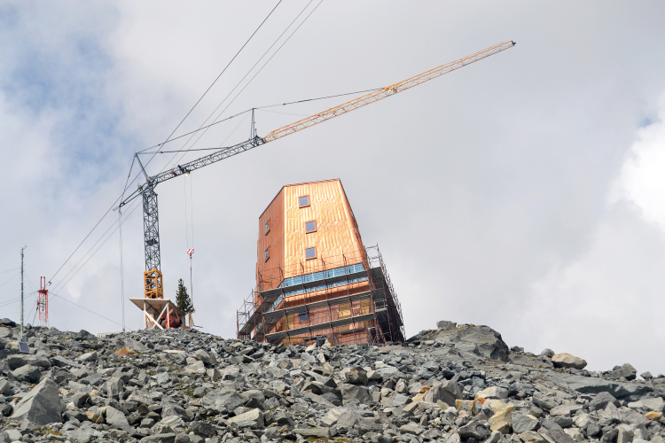 Schwarzensteinhütte