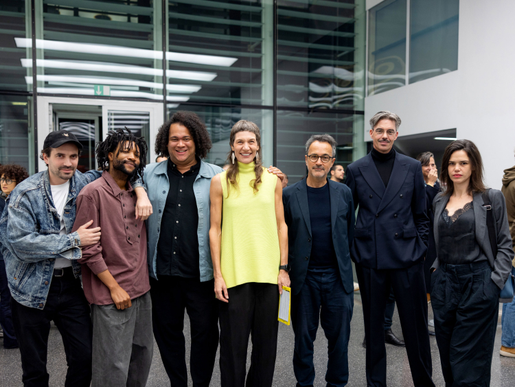Hugo Vitrani, Cudelice Brazelton IV, Cédric Fauq, Tanja Pichler, Pascal
Rodriguez, Bart van der Heide und
Raphaëlle Haccart