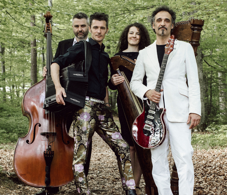 von links Werner Unterlercher, Herbert und Heidi Pixner, Manuel Randi