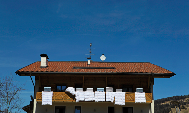 Hotel zu, Betten in der Luft