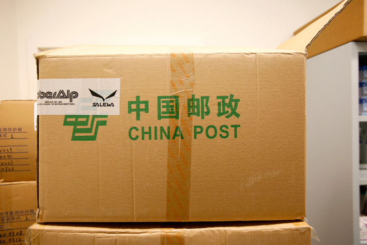 Masken aus China