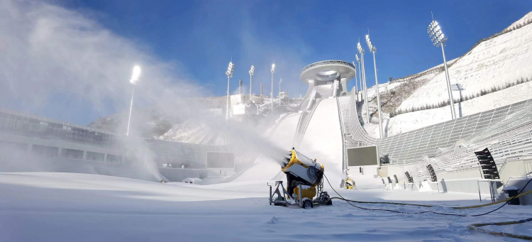 Schneekanonen von Technoalpin