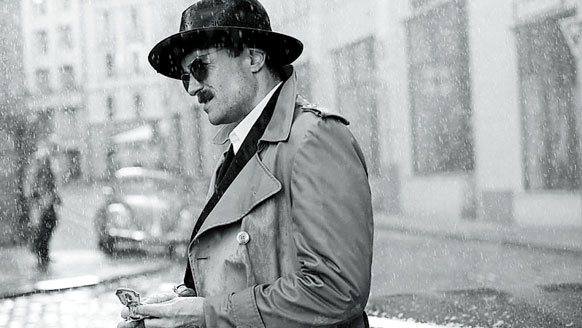 Josef Mengele, Lagerarzt in Auschwitz, floh über Südtirol nach Argentinien: Der Regisseur Kirill Serebrennikow spürt ihm nach.