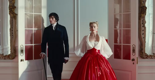Ausnahmsweise nicht umschlungen: Heathcliff (Jacob Elordi) und Cathy (Margot Robbie).