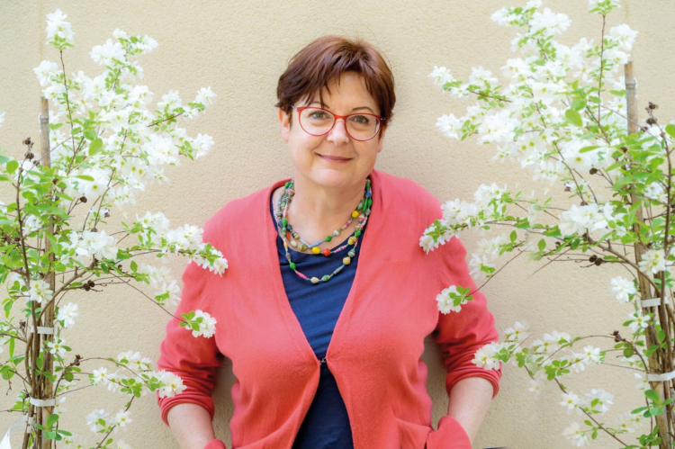 DOROTHEA VIEIDER