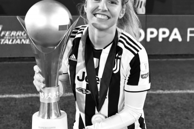 Elisa Pfattner, Fußballerin
