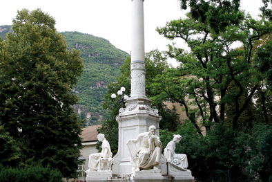 Piazza della Madonna