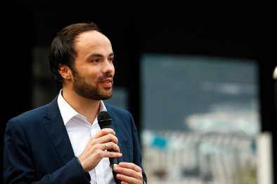 Philipp ­Achammer, unter anderem Landes­rat für ­Bildung: „Es musste schnell irgendetwas arrangiert werden.“ 