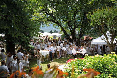 „White & Gold Brunch“