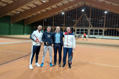 Tennishalle