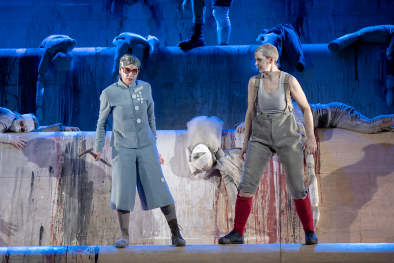  Oper „Toteis“ am Bozner Stadttheater
