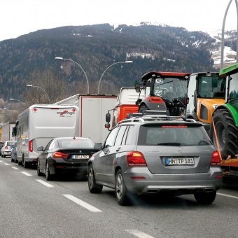 Stau auf der Autobahn: Der Verkehr wird rasch weniger werden.